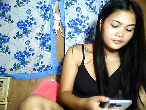 PinaySkinnyJust18 online show from 11, 6, 2026