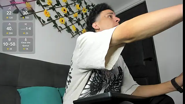 Maxxx bigcockx online show from 11, 6, 2026