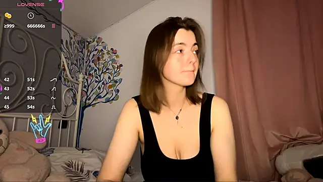 Snapshot of MistressBabe chatting on 9, 6, 2026 MistressBabe online show from 9, 6, 2026