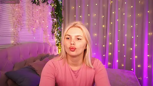 AmeliaWeells online show from 16, 5, 2026