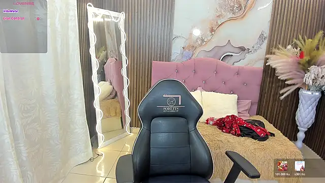 SABRIINA TAY online show from 10, 6, 2026