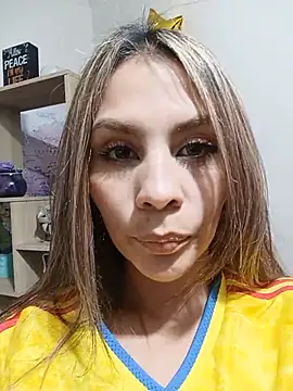 DulceRodriguez1 online show from 23, 6, 2026