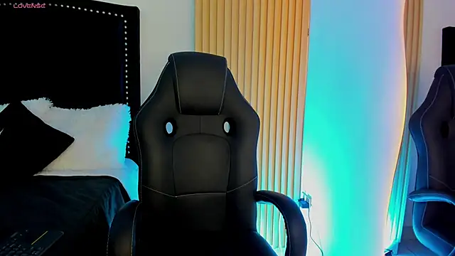 Dominik Souza online show from 4, 6, 2026