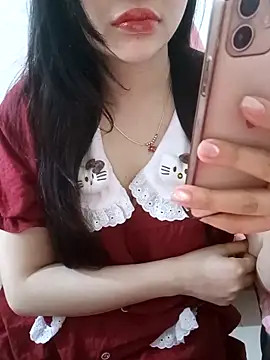 Snapshot of Moe-moex chatting on 3, 4, 2026 Moe-moex online show from 3, 4, 2026
