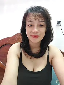 Baby-bigboobs2026 online show from 13, 6, 2026