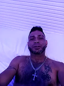 yoahotpetrafiery online show from 30, 5, 2026