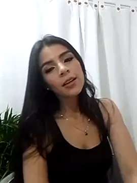 EvaMiranda online show from 11, 6, 2026