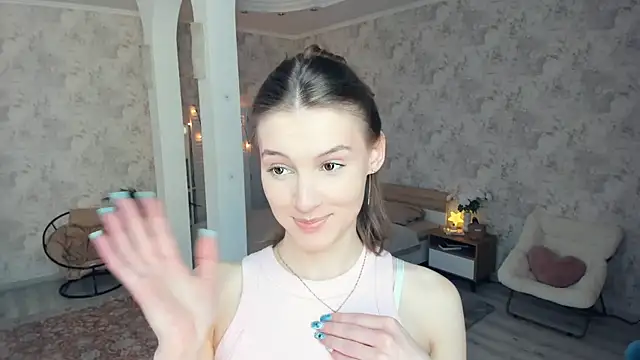LianneBynon online show from 24, 5, 2026