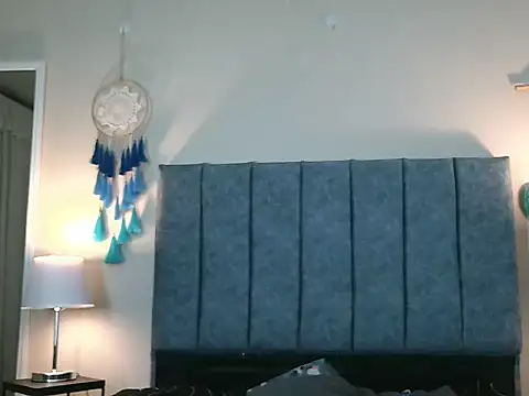 NatalyGuzman26 online show from 2, 6, 2026