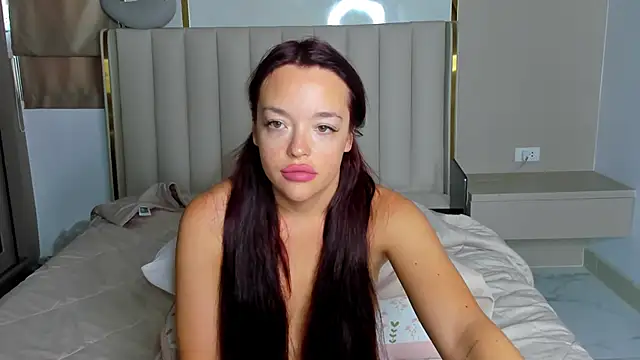 stellaa quenn online show from 10, 6, 2026