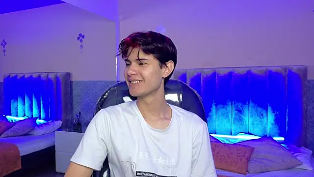 Derek Sinn online show from 4, 6, 2026