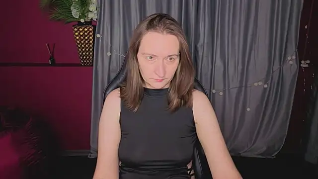 SelestiaSnata online show from 9, 6, 2026
