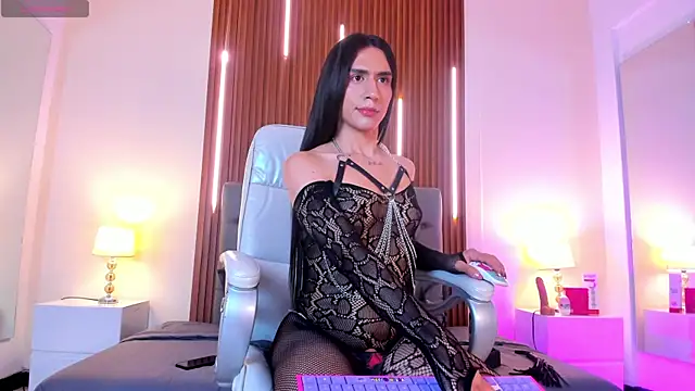Viannca   online show from 12, 6, 2026