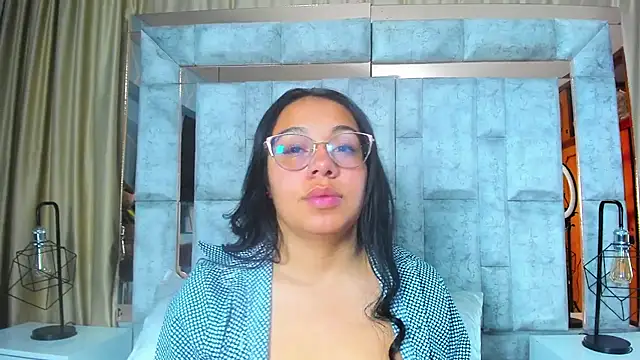 amy noa online show from 12, 6, 2026