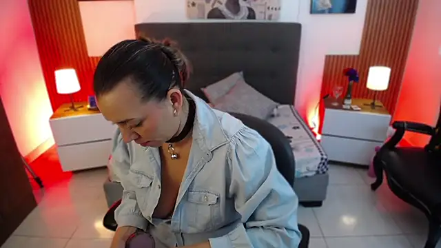 milfsecret69 online show from 26, 5, 2026