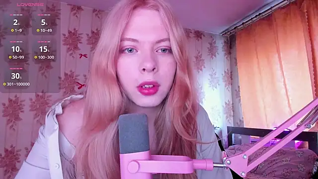 Cutie Bambi online show from 18, 6, 2026