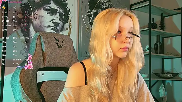 MaoqiBeverly online show from 15, 6, 2026