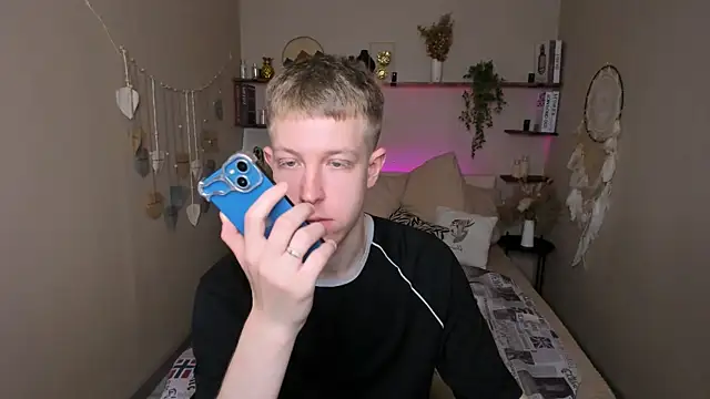 Dylan Norton online show from 22, 6, 2026