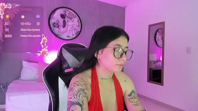 charlottee27  online show from 26, 6, 2026