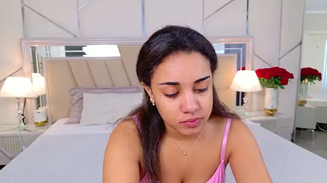 Luna Cortier online show from 22, 6, 2026