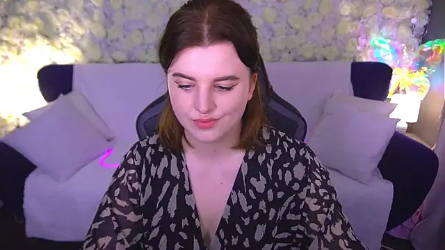 KristiFoxy online show from 12, 6, 2026