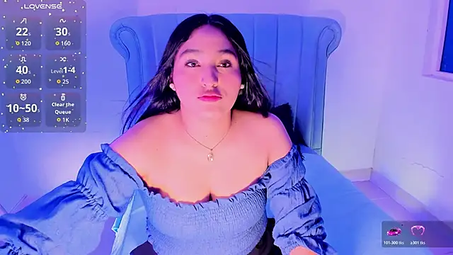 Lya dubois  online show from 13, 6, 2026