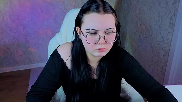 Kira G0ld online show from 24, 6, 2026