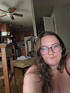 Snapshot of lillythotz chatting on 27, 5, 2026 lillythotz online show from 27, 5, 2026