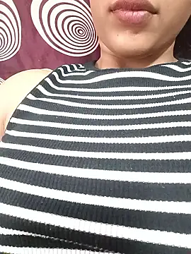 komalsharma99 online show from 12, 5, 2026