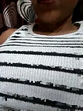 komalsharma99 online show from 29, 5, 2026