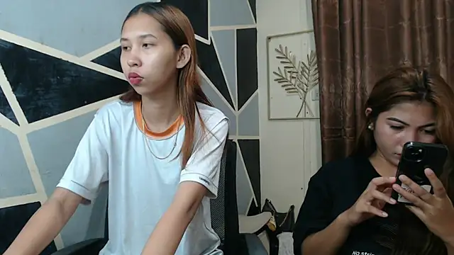 Snapshot of Charming_lexi chatting on 27, 5, 2026 Charming lexi online show from 27, 5, 2026