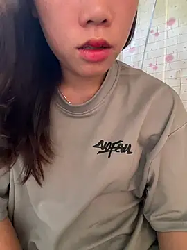 DoliceGirl2k online show from 25, 6, 2026