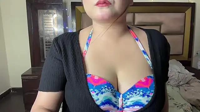 Hersheykaur online show from 9, 6, 2026