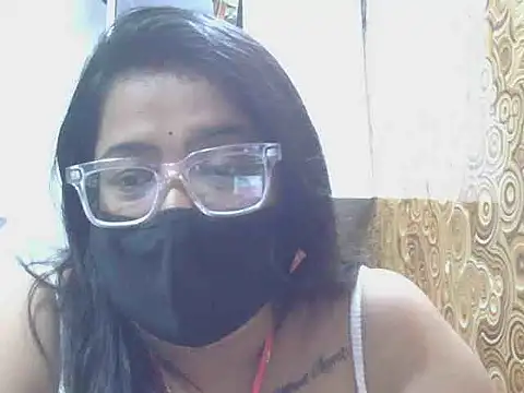 GangbangCouple online show from 14, 6, 2026