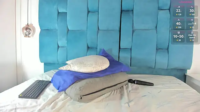 venezolana  caro online show from 10, 6, 2026