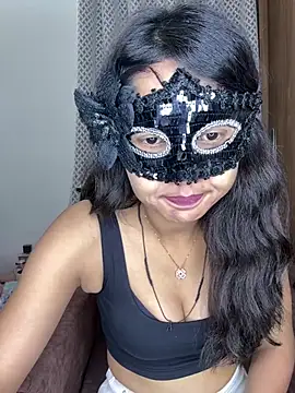 Snapshot of raavigirl chatting on 9, 5, 2026 raavigirl online show from 9, 5, 2026