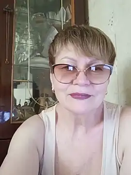 SophieBurns online show from 27, 5, 2026