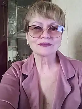SophieBurns online show from 13, 6, 2026