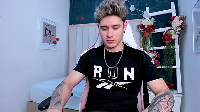 rayan linxx online show from 17, 6, 2026