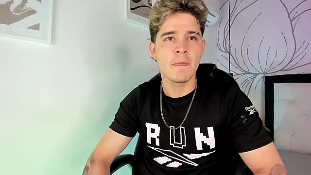 rayan linxx online show from 18, 6, 2026