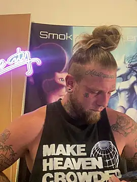Smokebluntafterblunt online show from 12, 6, 2026