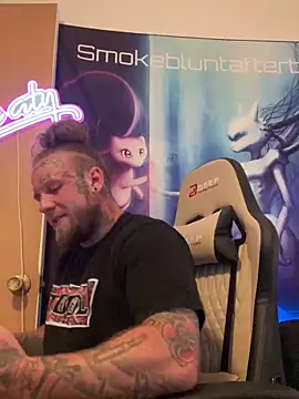 Smokebluntafterblunt online show from 16, 6, 2026