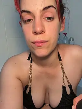 Snapshot of Roxysophie chatting on 6, 6, 2026 Roxysophie online show from 6, 6, 2026