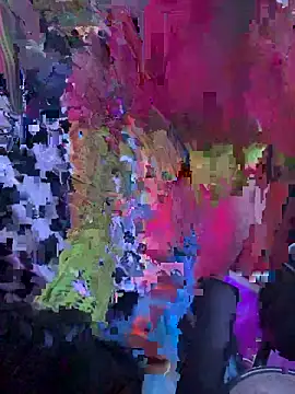 XXX2Freaks online show from 13, 5, 2026