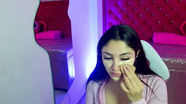 babyy nicols m online show from 7, 6, 2026