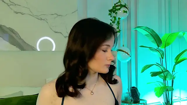 Abigail Forland online show from 8, 6, 2026