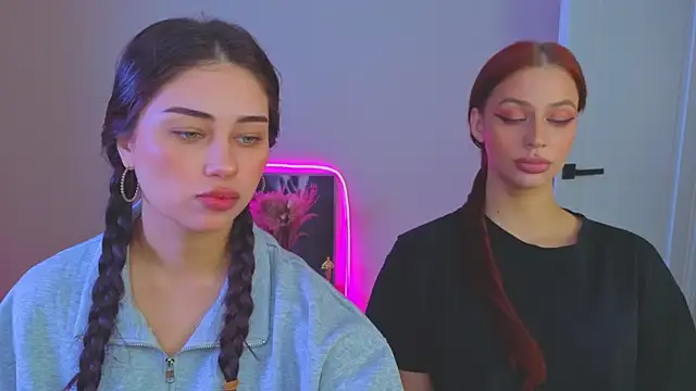 Sofia Plump online show from 16, 6, 2026