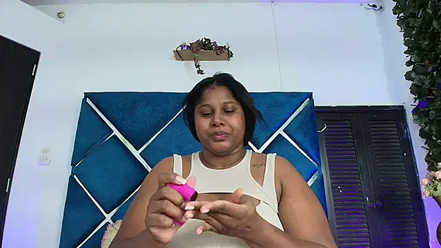 Snapshot of AlexaRousse4u chatting on 2, 6, 2026 AlexaRousse4u online show from 2, 6, 2026