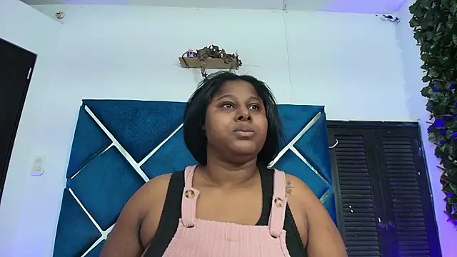 Snapshot of AlexaRousse4u chatting on 15, 6, 2026 AlexaRousse4u online show from 15, 6, 2026