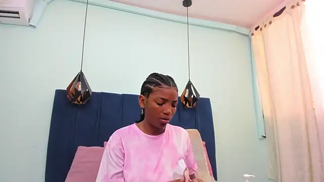 Sexy ebony 1 online show from 16, 6, 2026